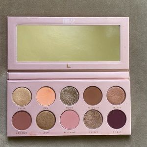 Laura Lee Los Angeles Nudie No. 2 palette